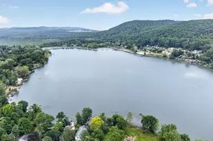 138 Lakeside Dr W, Liberty Township, NJ 07823 - Photo 29