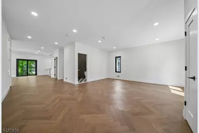 1804 Rutherford St, Rahway, NJ 07065 - Photo 5