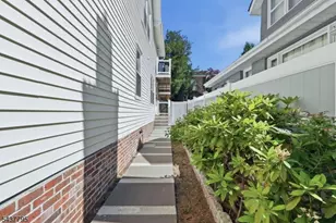 81 Hudson Ave, Ridgefield, NJ 07660 - Photo 35