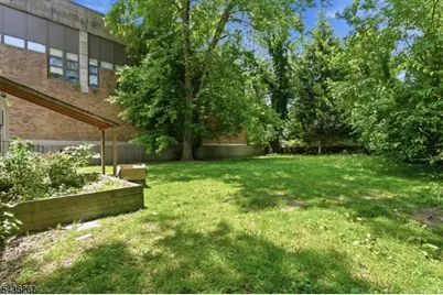 55 Morris St #1, East Orange, NJ 07017 - Photo 15