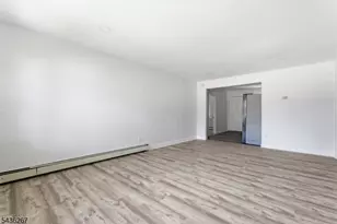 55 Morris St, East Orange, NJ 07017 - Photo 3