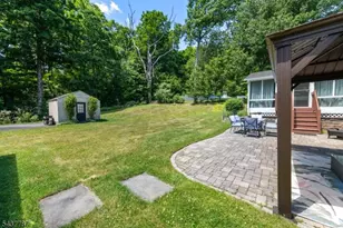 46 Sussex Dr, West Milford, NJ 07480 - Photo 9