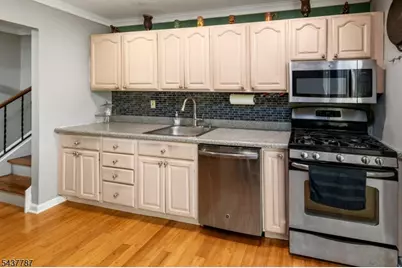 46 Sussex Dr, West Milford, NJ 07480 - Photo 19
