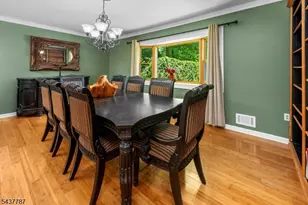 46 Sussex Dr, West Milford, NJ 07480 - Photo 15