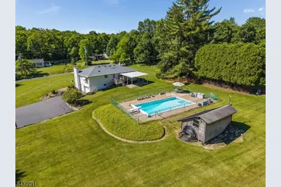 24 Hardscrabble Hill Rd, Raritan Township, NJ 08822 - Photo 27