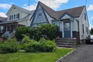 2218 Berwyn St, Union Township, NJ 07083 - Photo 1