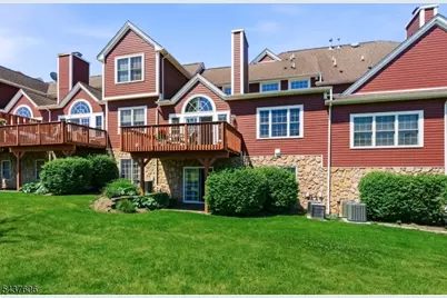 34 Turnberry Ln, Hardyston Township, NJ 07419 - Photo 5
