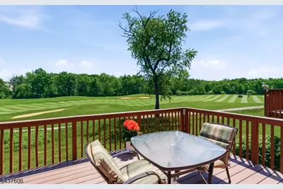34 Turnberry Ln, Hardyston Township, NJ 07419 - Photo 7