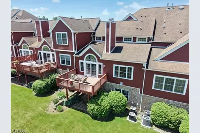 34 Turnberry Ln, Hardyston Township, NJ 07419 - Photo 3