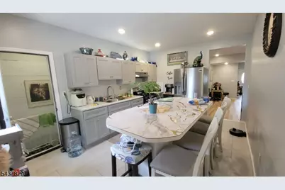 38 Taylor St, Newark, NJ 07104 - Photo 13