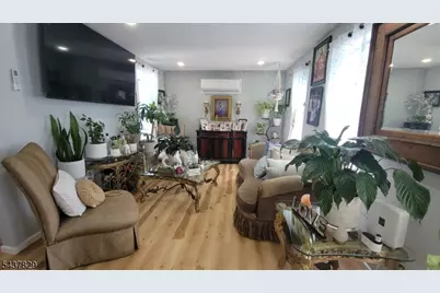 38 Taylor St, Newark, NJ 07104 - Photo 3