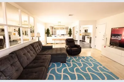 67 71st St #2, Guttenberg, NJ 07093 - Photo 3