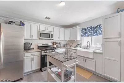 43 Passaic St, Passaic, NJ 07055 - Photo 7
