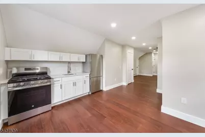 286 N 6th St, Newark, NJ 07107 - Photo 1