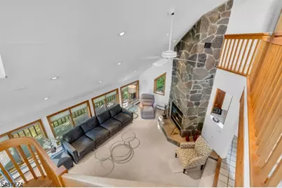 209 Squaw Trl, Hopatcong, NJ 07821 - Photo 17