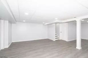 1170 Gruber Ave, Union Township, NJ 07083 - Photo 13