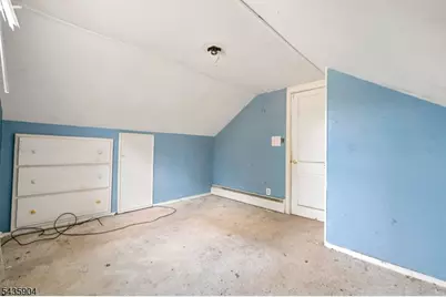 1 Round Top Dr, Clinton Township, NJ 08801 - Photo 15