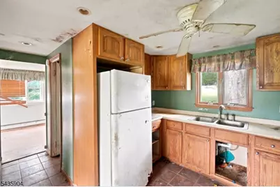 1 Round Top Dr, Clinton Township, NJ 08801 - Photo 7
