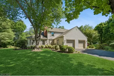 8 Gelsey Ln, Bernards Township, NJ 07920 - Photo 1