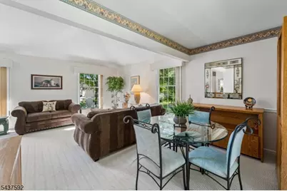 8 Gelsey Ln, Bernards Township, NJ 07920 - Photo 5