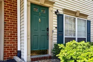 5 Krueger Ct, Newark, NJ 07103 - Photo 5