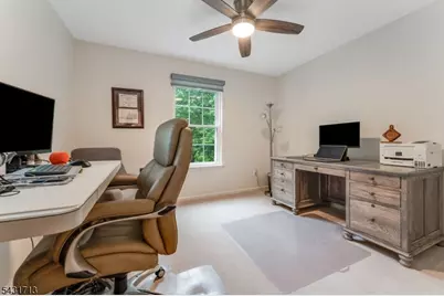 25 Village Square Dr, Union Township, NJ 08802 - Photo 23
