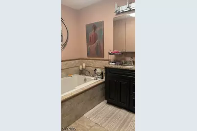 1464 Pleasant Valley Way, West Orange Township, NJ 07052 - Photo 9
