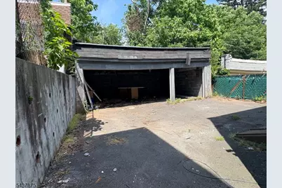 33 Rose Terrace, Newark, NJ 07108 - Photo 3