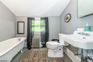 33 Prescott Ave, Montclair, NJ 07042 - Photo 19