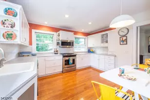 33 Prescott Ave, Montclair, NJ 07042 - Photo 13