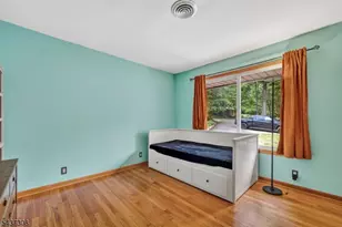42 Goldfinch Ln, West Milford Twp., NJ 07421 - Photo 15