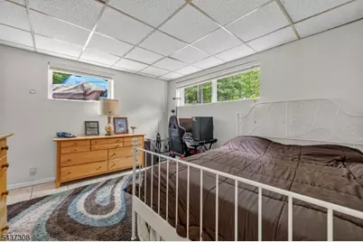 42 Goldfinch Ln, West Milford Twp., NJ 07421 - Photo 27