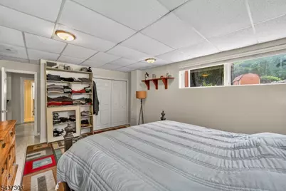 42 Goldfinch Ln, West Milford Twp., NJ 07421 - Photo 25