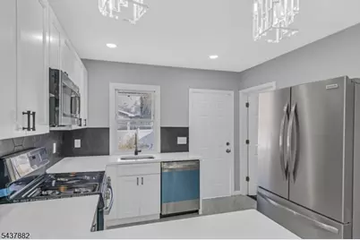2617 Grasselli Ave, Linden, NJ 07036 - Photo 5
