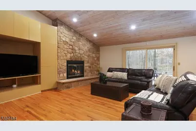 24 William Penn Rd, Warren Township, NJ 07059 - Photo 13