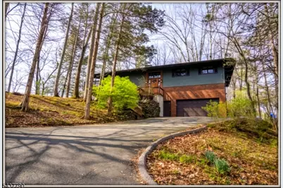 118 Ridge Rd, Hampton Township, NJ 07860 - Photo 9