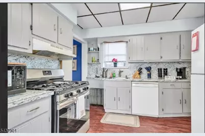 518 Miner Ter, Linden, NJ 07036 - Photo 7