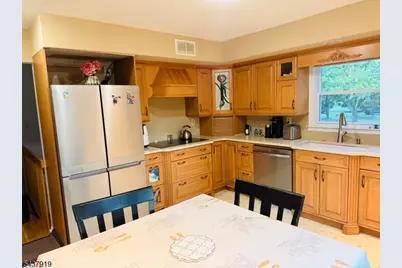 7 Doremus Dr, Parsippany, NJ 07054 - Photo 9