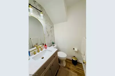 7 Doremus Dr, Parsippany, NJ 07054 - Photo 21
