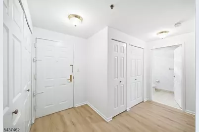 100 Old Palisade Rd #1613, Fort Lee, NJ 07024 - Photo 11