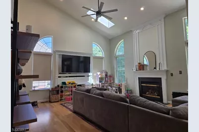 34 Margaret Dr, Franklin Township, NJ 08873 - Photo 19