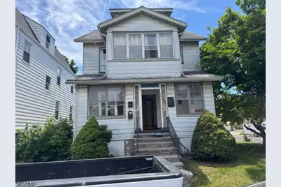 179 Laurel Ave, Irvington, NJ 07111 - Photo 3