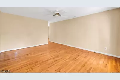 36 Cloverhill Dr, Califon, NJ 07830 - Photo 7