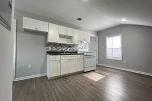 37 12th Ave, Paterson, NJ 07501 - Photo 3