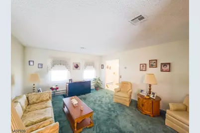 564A Old Nassau Rd, Monroe Township, NJ 08831 - Photo 7
