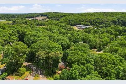 3 Conklin Ave, Hopatcong, NJ 07874 - Photo 37