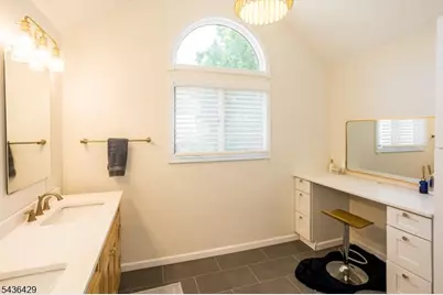 35 Lenox Ct, Montville Township, NJ 07045 - Photo 23