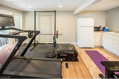 35 Lenox Ct, Montville Township, NJ 07045 - Photo 29
