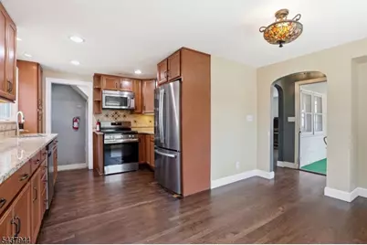 641 Greenbrook Rd, North Plainfield, NJ 07063 - Photo 13