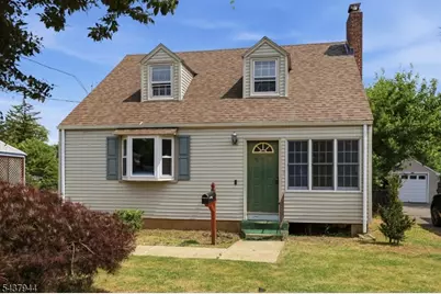 641 Greenbrook Rd, North Plainfield, NJ 07063 - Photo 1
